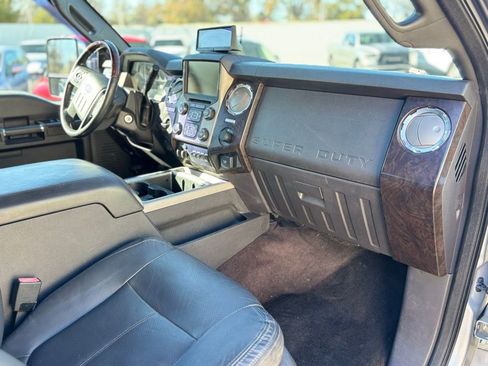 Used 2015 Ford F350 Platinum image 11