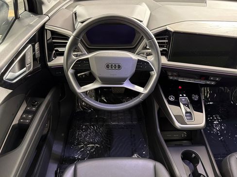 Used 2023 Audi Q4 e-tron Premium Plus w/ Premium Plus RWD image 13