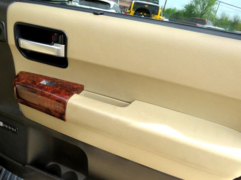 Used 2008 Toyota Sequoia Limited image 27