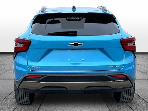 Used 2025 Chevrolet Trax ACTIV w/ Driver Confidence Package image 4