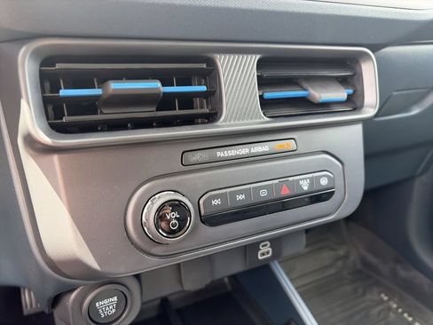 New 2026 Ford Maverick Lobo AWD/4WD image 25