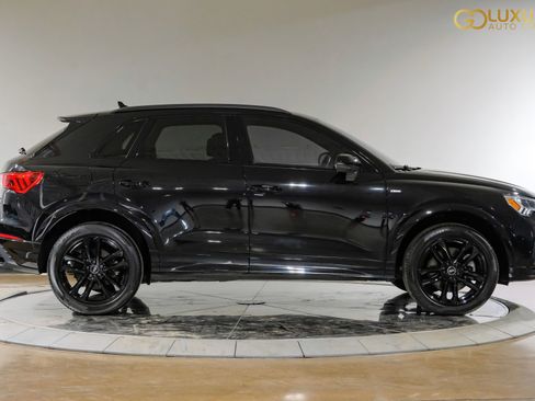 Used 2023 Audi Q3 2.0T Premium image 9
