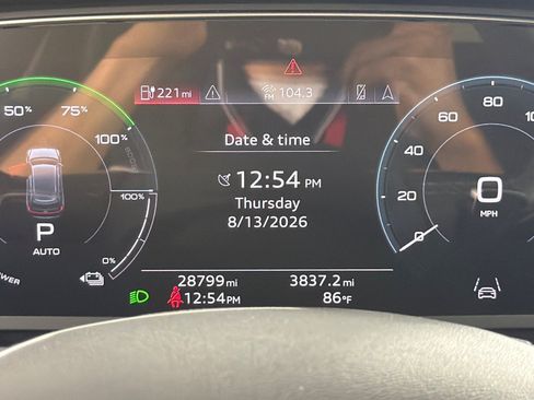 Used 2024 Audi Q8 e-tron Prestige w/ Prestige Package AWD/4WD image 23