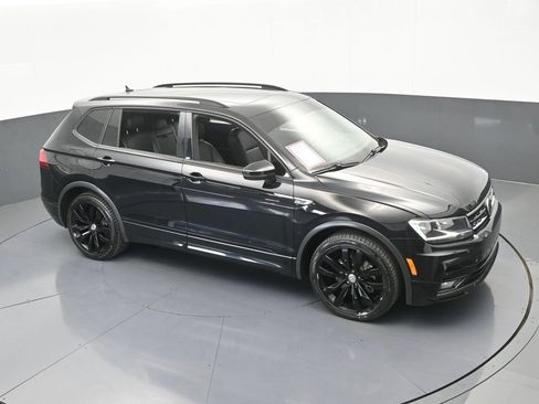 Used 2021 Volkswagen Tiguan SE R-Line image 54