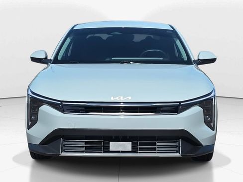 Used 2025 Kia K4 EX image 11