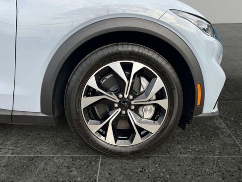 Used 2025 Ford Mustang Mach-E Select RWD image 9