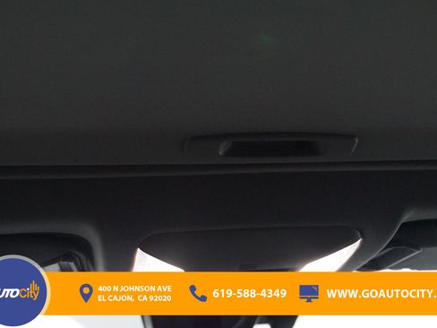 Used 2022 Toyota RAV4 XLE Premium AWD/4WD image 20