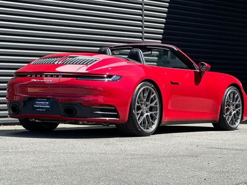 Used 2024 Porsche 911 Carrera 4S image 8