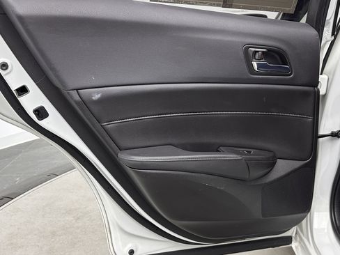 Used 2018 Acura ILX image 24