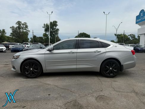 Used 2018 Chevrolet Impala LT w/ LT Convenience Package FWD image 4