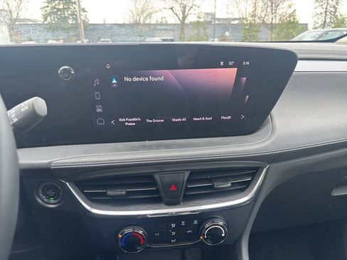 Used 2025 Buick Encore GX Preferred image 11