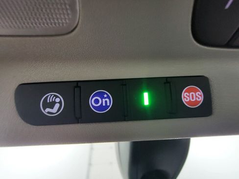 Used 2020 Buick Envision Essence FWD image 27