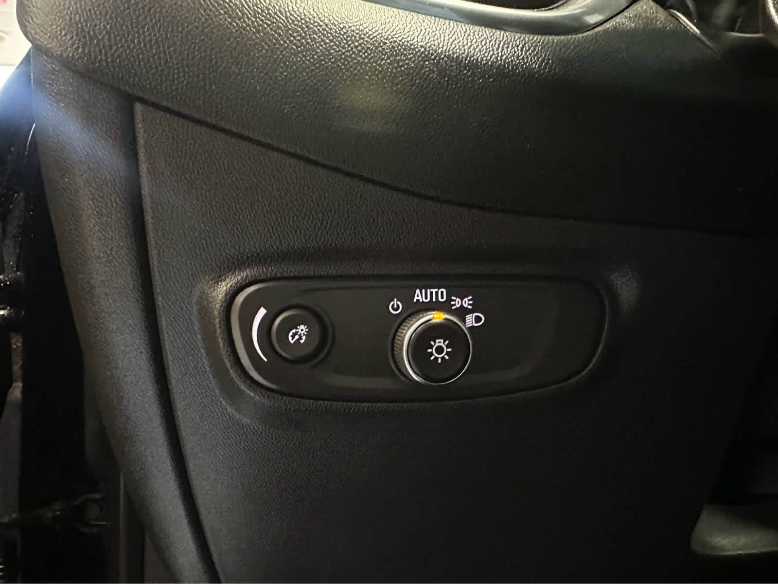 Used 2022 Chevrolet Equinox LT AWD/4WD image 27