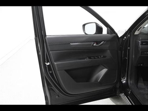Certified 2025 MAZDA CX-5 AWD 2.5 S w/ Select Package image 4