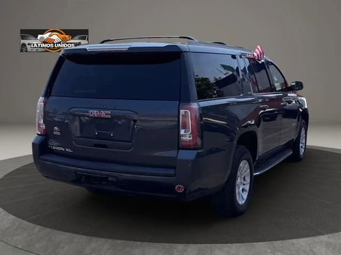 Used 2019 GMC Yukon XL SLT w/ Open Road Package AWD/4WD image 5