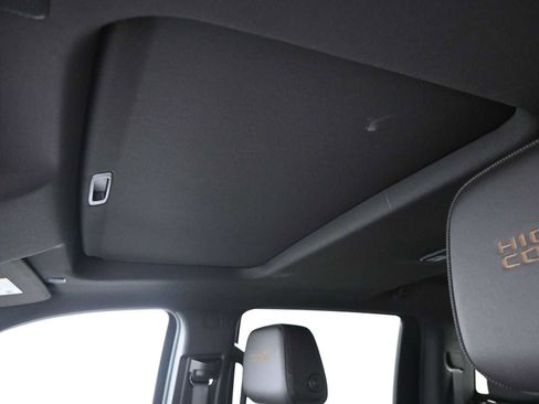 Used 2023 Chevrolet Silverado 1500 High Country w/ High Country Premium Package image 54