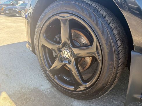 Used 2017 Volkswagen Passat 3.6 SEL Premium image 25