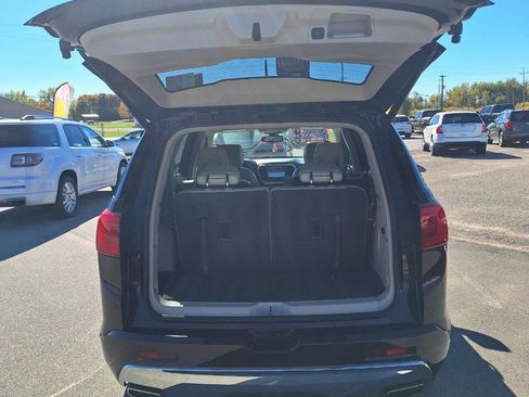 Used 2018 GMC Acadia Denali w/ LPO, Floor Liner Package image 6