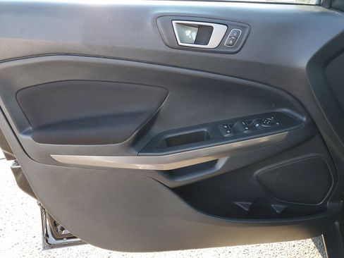Used 2022 Ford EcoSport SE w/ SE Convenience Package image 18
