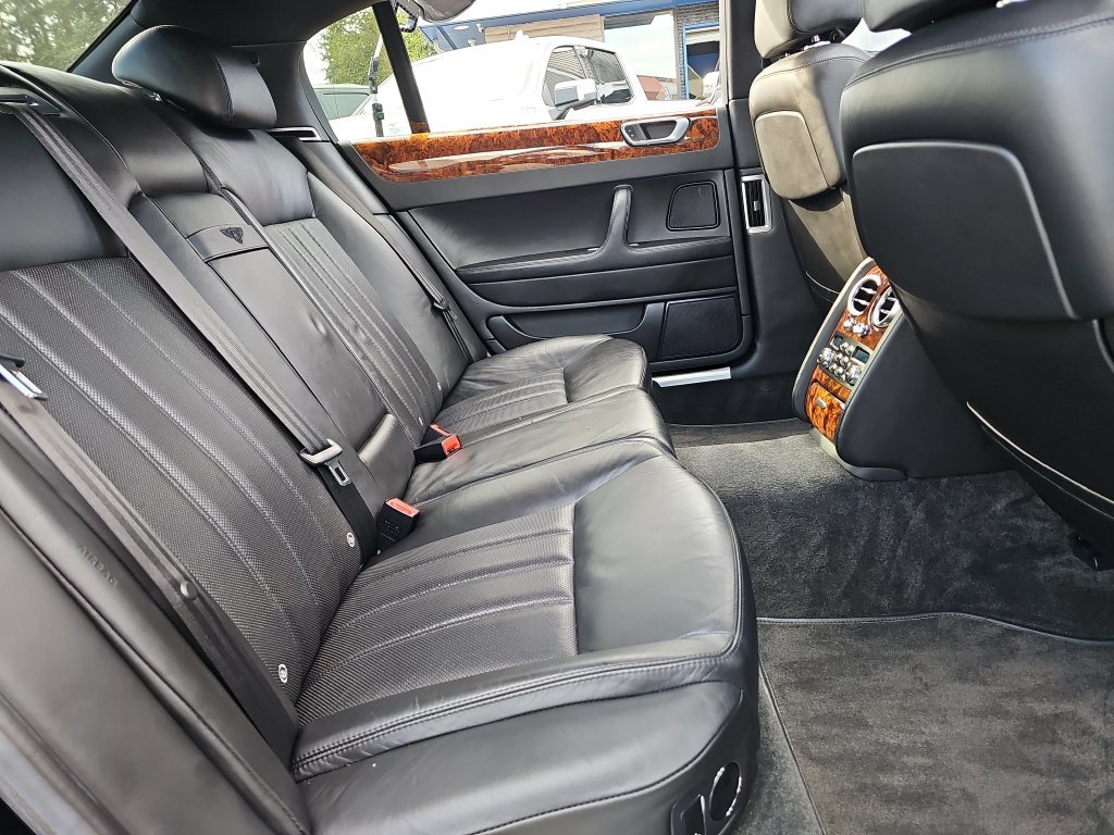 Used 2007 Bentley Flying Spur Flying Spur AWD/4WD image 36
