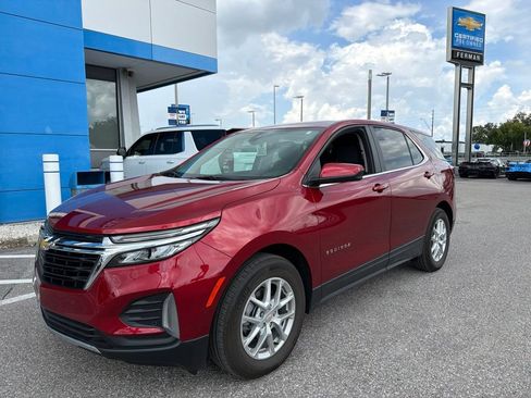 Used 2024 Chevrolet Equinox LT w/ LPO, Cargo Package FWD image 2
