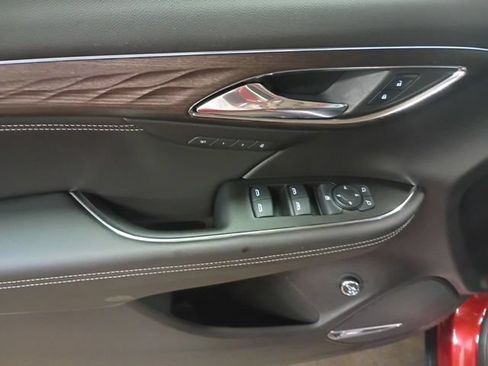 Used 2023 Buick Envision Avenir AWD/4WD image 11