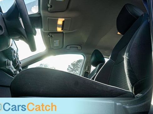 Used 2021 Nissan Sentra S image 22