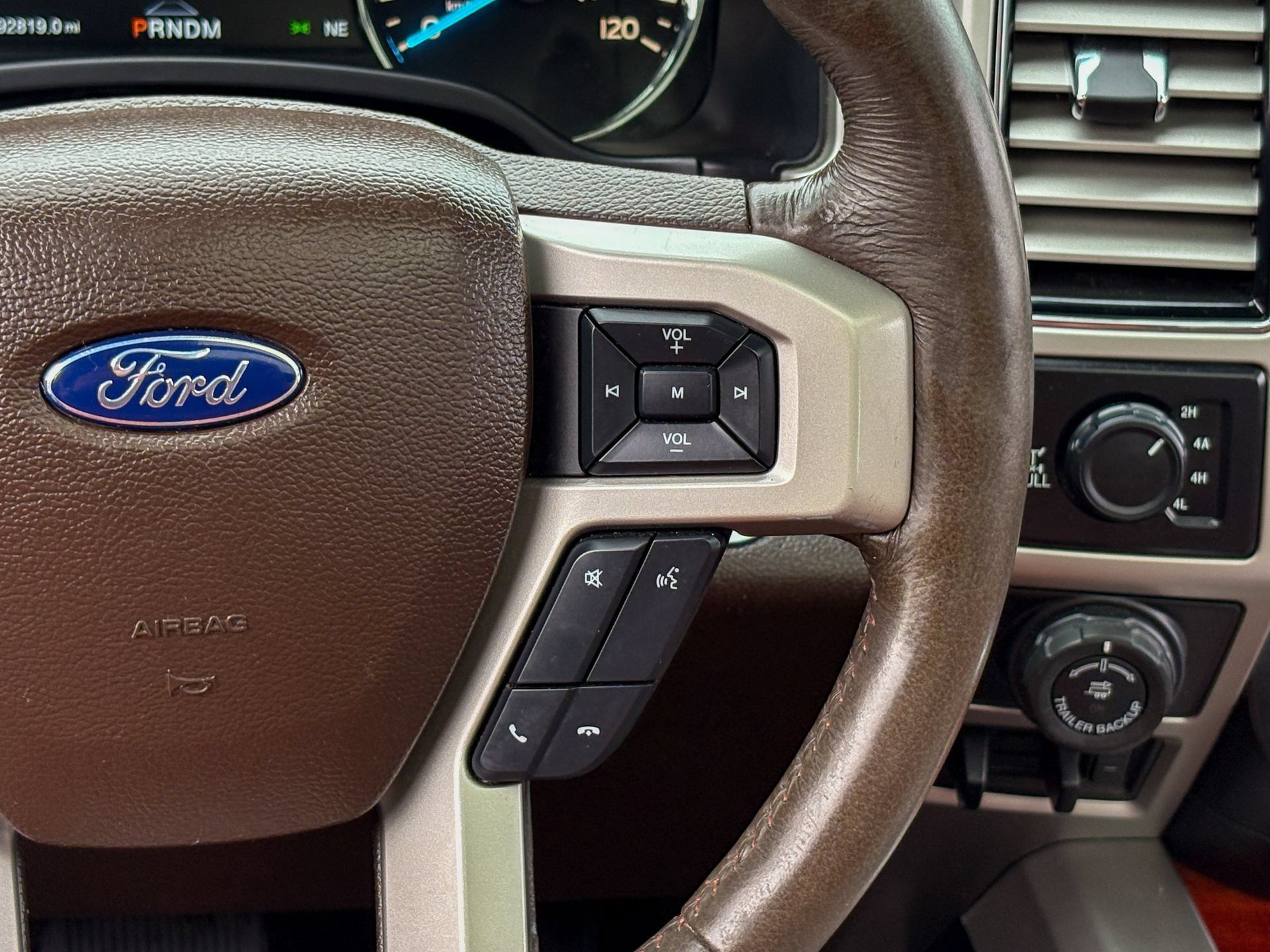 Used 2019 Ford F150 King Ranch w/ Equipment Group 601A Luxury AWD/4WD image 19