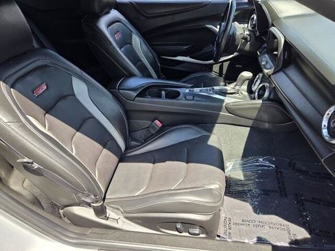 Used 2019 Chevrolet Camaro SS RWD image 20