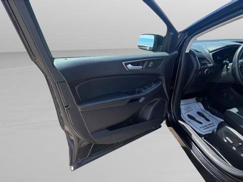 Used 2020 Ford Edge SE AWD/4WD image 9