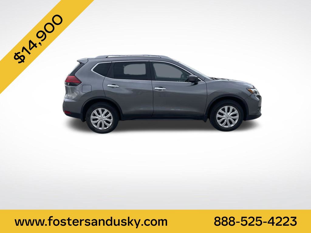 Used 2017 Nissan Rogue S w/ S Appearance Package FWD image 6