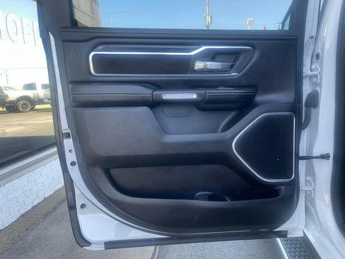 Used 2023 RAM 1500 Laramie AWD/4WD image 15