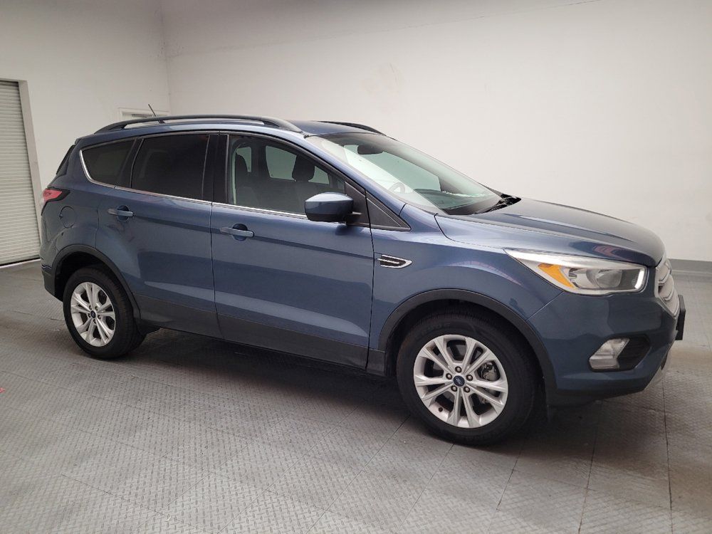 Used 2018 Ford Escape SE w/ SE Sync 3 Package AWD/4WD image 11