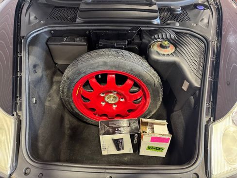 Used 2002 Porsche 911 Carrera 4 image 29