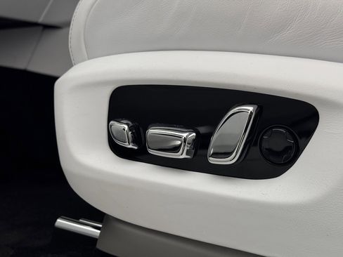 Certified 2023 Rolls-Royce Ghost Black Badge w/ Black Badge Ghost Package image 8