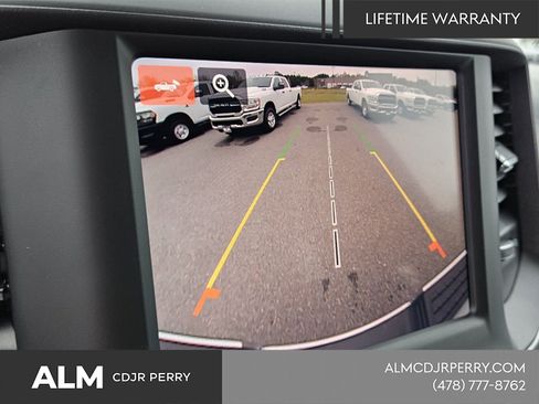 New 2024 RAM 2500 Tradesman w/ Safety Group AWD/4WD image 21