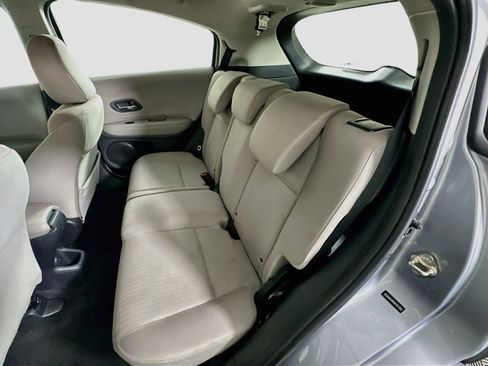 Used 2017 Honda HR-V LX image 26