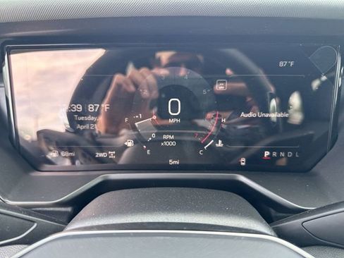 New 2026 GMC Acadia AT4 w/ Luxury Package AWD/4WD image 15