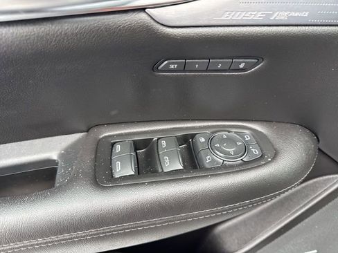 Certified 2023 Cadillac XT5 Premium Luxury w/ Technology Package image 9