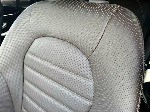 Used 2018 Mercedes-Benz GLC 300 4MATIC Coupe image 21