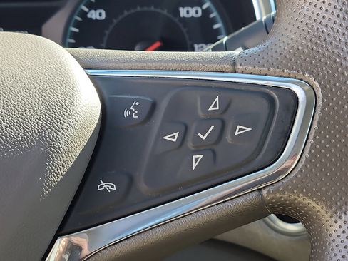 Used 2021 Chevrolet Malibu LT image 21