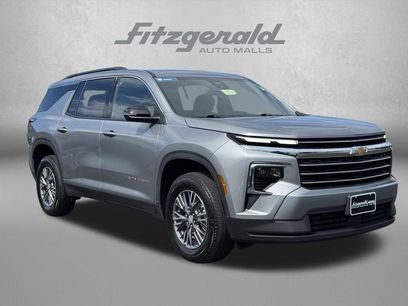 Used 2026 Chevrolet Traverse LT