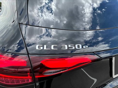 New 2025 Mercedes-Benz GLC 350e GLC 350e image 15