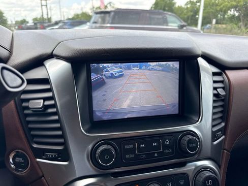Used 2016 Chevrolet Suburban LTZ RWD image 20