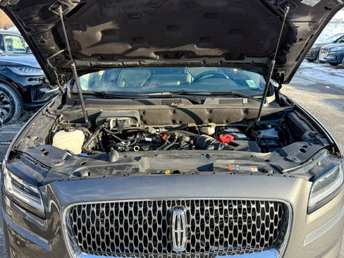 Used 2023 Lincoln Nautilus Reserve w/ Monochromatic Package image 15