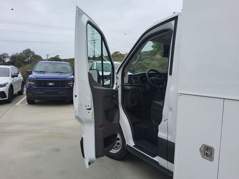 New 2025 Ford Transit 350 w/ Exterior Upgrade Package RWD image 4