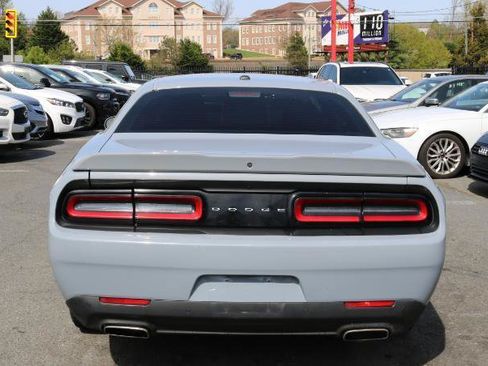 Used 2021 Dodge Challenger GT RWD image 6