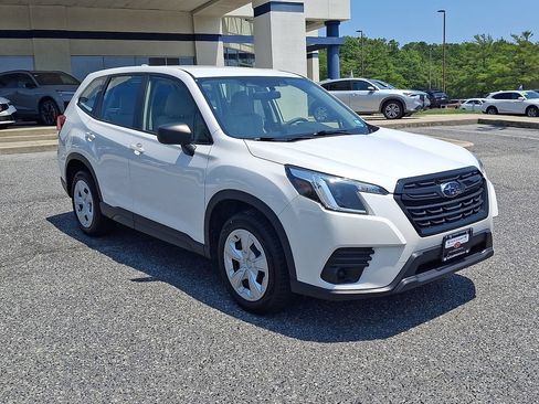 Used 2022 Subaru Forester AWD/4WD image 3