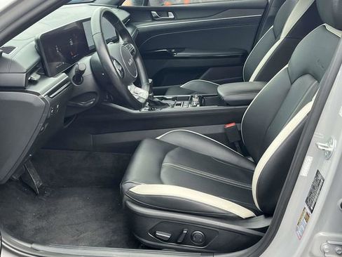 Used 2025 Kia K5 GT-Line image 13