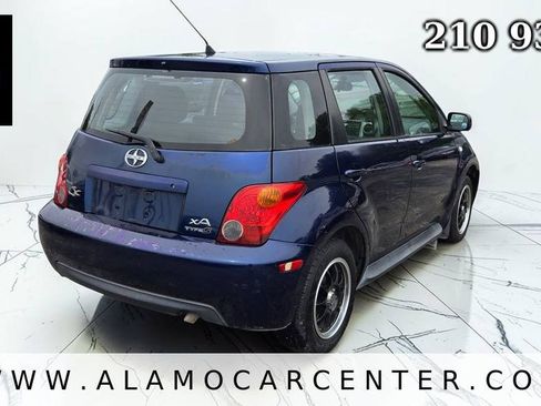 Used 2005 Scion xA FWD image 5